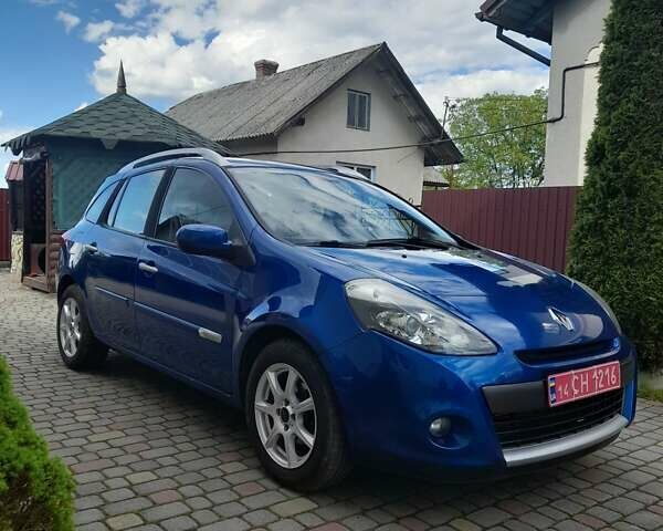 Синій Рено Кліо, об'ємом двигуна 1.2 л та пробігом 228 тис. км за 5499 $, фото 2 на Automoto.ua