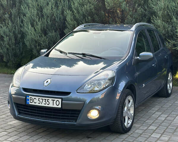 Синий Рено Клио, объемом двигателя 1.6 л и пробегом 182 тыс. км за 5950 $, фото 19 на Automoto.ua