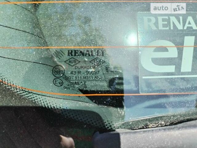 Синий Рено Клио, объемом двигателя 1.2 л и пробегом 151 тыс. км за 5950 $, фото 15 на Automoto.ua