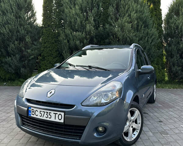 Синий Рено Клио, объемом двигателя 1.6 л и пробегом 182 тыс. км за 5950 $, фото 22 на Automoto.ua