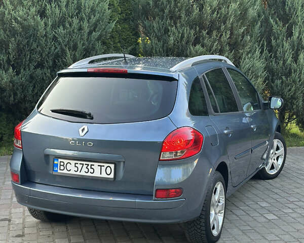 Синий Рено Клио, объемом двигателя 1.6 л и пробегом 182 тыс. км за 5950 $, фото 40 на Automoto.ua