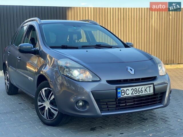 Синий Рено Клио, объемом двигателя 1.15 л и пробегом 269 тыс. км за 3800 $, фото 1 на Automoto.ua