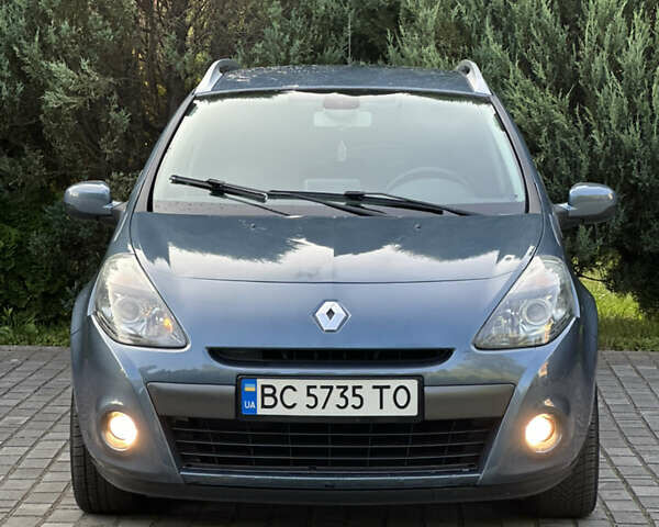 Синий Рено Клио, объемом двигателя 1.6 л и пробегом 182 тыс. км за 5950 $, фото 13 на Automoto.ua