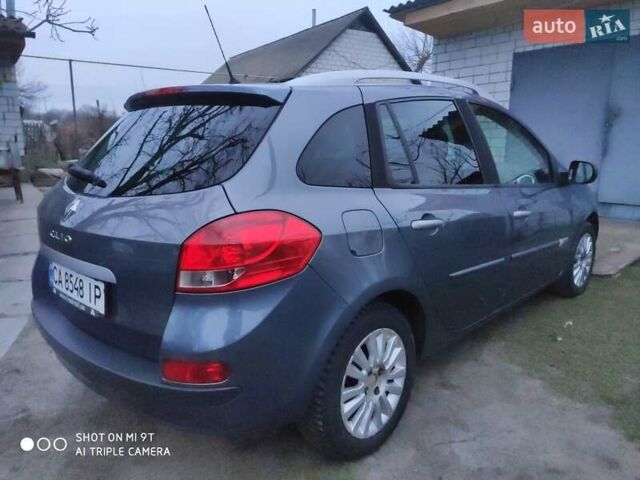 Синій Рено Кліо, об'ємом двигуна 1.15 л та пробігом 206 тис. км за 5300 $, фото 2 на Automoto.ua
