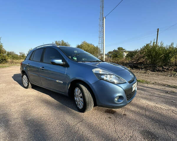 Синий Рено Клио, объемом двигателя 1.46 л и пробегом 180 тыс. км за 5800 $, фото 6 на Automoto.ua