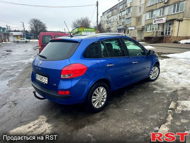 Синій Рено Кліо, об'ємом двигуна 1.5 л та пробігом 31200 тис. км за 4750 $, фото 2 на Automoto.ua