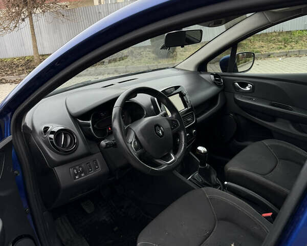 Синій Рено Кліо, об'ємом двигуна 1.46 л та пробігом 270 тис. км за 6700 $, фото 6 на Automoto.ua