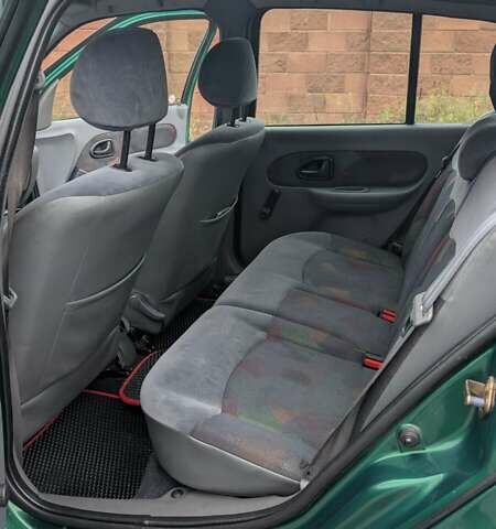 Зеленый Рено Клио, объемом двигателя 1.15 л и пробегом 187 тыс. км за 2500 $, фото 7 на Automoto.ua