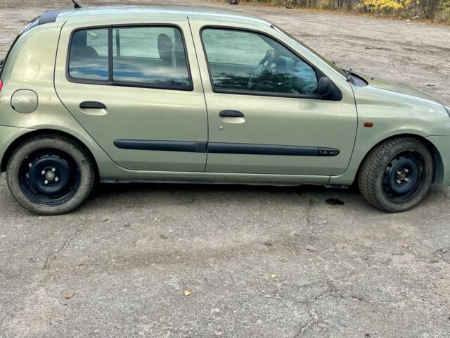 Зелений Рено Кліо, об'ємом двигуна 1.4 л та пробігом 199 тис. км за 4000 $, фото 6 на Automoto.ua