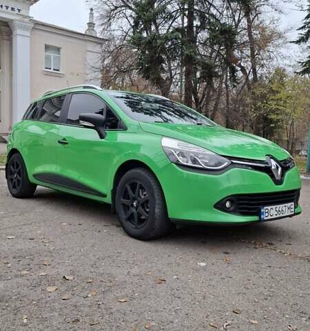 Зеленый Рено Клио, объемом двигателя 1.46 л и пробегом 250 тыс. км за 6750 $, фото 6 на Automoto.ua