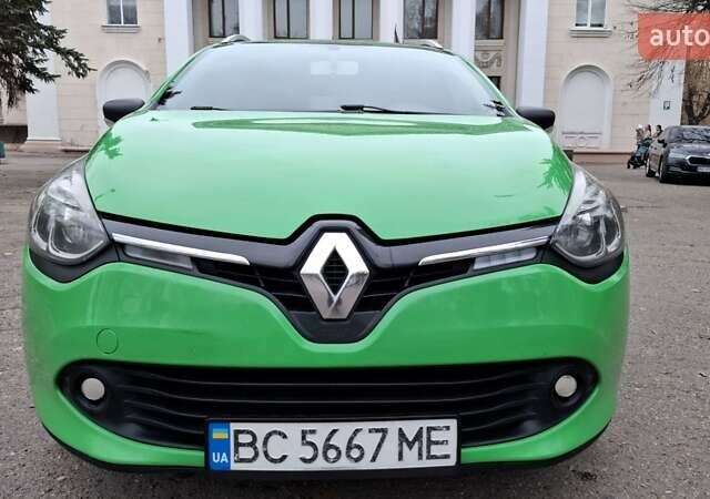 Зеленый Рено Клио, объемом двигателя 1.46 л и пробегом 250 тыс. км за 6750 $, фото 1 на Automoto.ua
