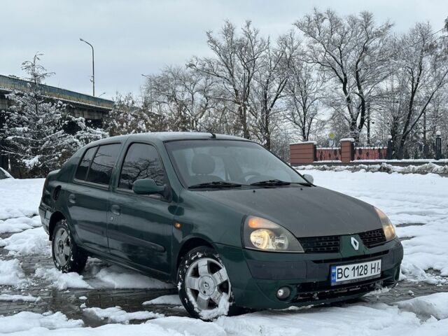 Зеленый Рено Клио, объемом двигателя 1.4 л и пробегом 300 тыс. км за 1750 $, фото 1 на Automoto.ua