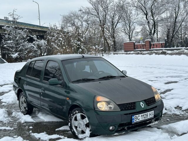 Зеленый Рено Клио, объемом двигателя 1.4 л и пробегом 300 тыс. км за 1750 $, фото 3 на Automoto.ua