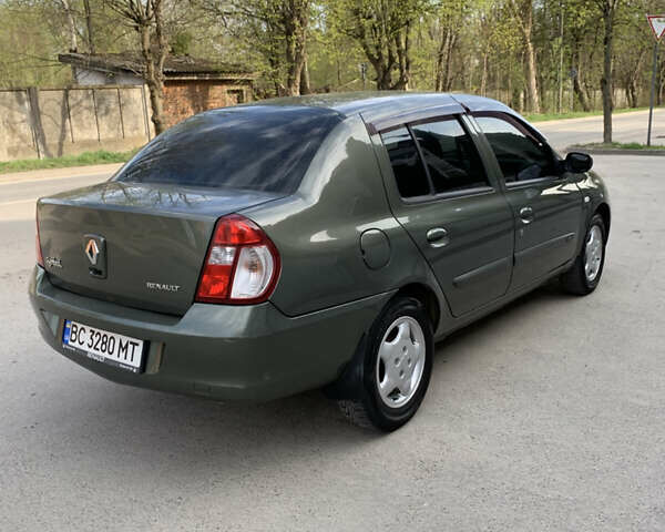 Зеленый Рено Клио, объемом двигателя 1.39 л и пробегом 205 тыс. км за 3390 $, фото 4 на Automoto.ua