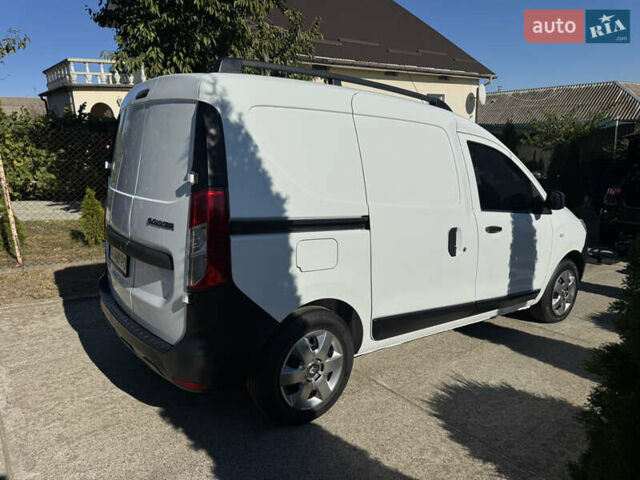 Белый Рено Dokker, объемом двигателя 1.46 л и пробегом 249 тыс. км за 7700 $, фото 15 на Automoto.ua