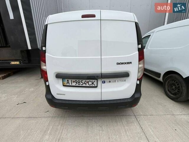 Белый Рено Dokker, объемом двигателя 1.46 л и пробегом 305 тыс. км за 5500 $, фото 3 на Automoto.ua