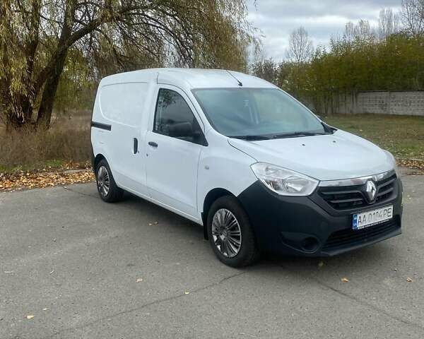 Белый Рено Dokker, объемом двигателя 1.6 л и пробегом 217 тыс. км за 7800 $, фото 6 на Automoto.ua