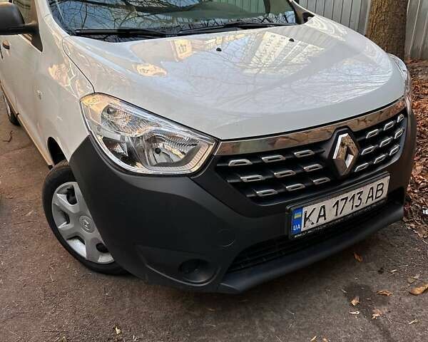 Білий Рено Dokker, об'ємом двигуна 1.5 л та пробігом 87 тис. км за 13000 $, фото 5 на Automoto.ua