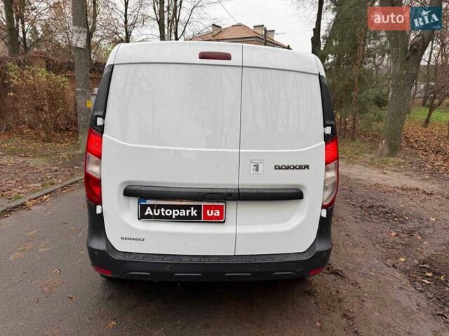 Белый Рено Dokker, объемом двигателя 1.5 л и пробегом 87 тыс. км за 12990 $, фото 6 на Automoto.ua