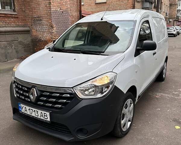Білий Рено Dokker, об'ємом двигуна 1.5 л та пробігом 87 тис. км за 13000 $, фото 1 на Automoto.ua