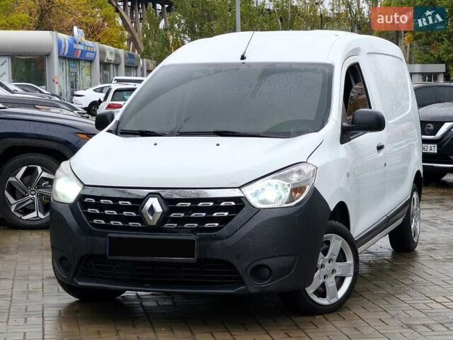 Білий Рено Dokker, об'ємом двигуна 1.6 л та пробігом 136 тис. км за 9200 $, фото 2 на Automoto.ua
