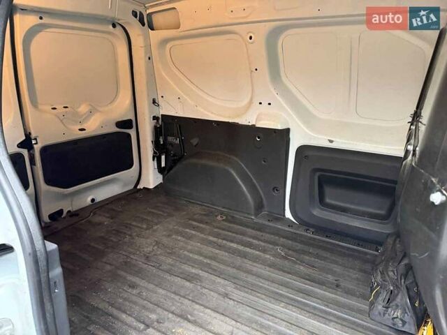 Белый Рено Dokker, объемом двигателя 1.5 л и пробегом 87 тыс. км за 12990 $, фото 15 на Automoto.ua