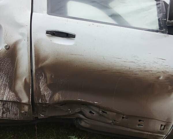 Белый Рено Dokker, объемом двигателя 1.46 л и пробегом 100 тыс. км за 6900 $, фото 8 на Automoto.ua