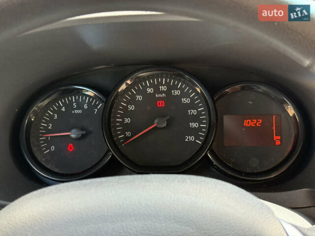 Белый Рено Dokker, объемом двигателя 1.6 л и пробегом 116 тыс. км за 8500 $, фото 21 на Automoto.ua