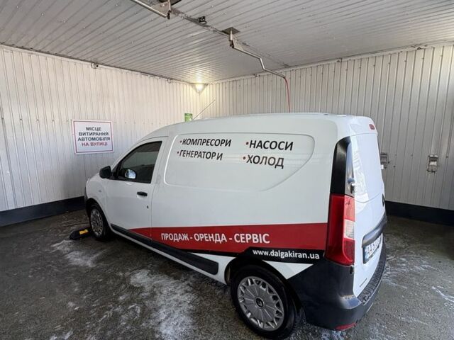 Білий Рено Dokker, об'ємом двигуна 1.5 л та пробігом 221 тис. км за 7500 $, фото 4 на Automoto.ua