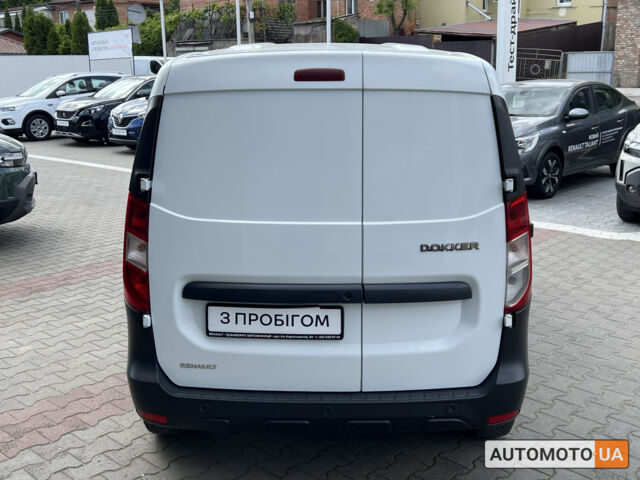Білий Рено Dokker, об'ємом двигуна 1.5 л та пробігом 150 тис. км за 578000 $, фото 4 на Automoto.ua