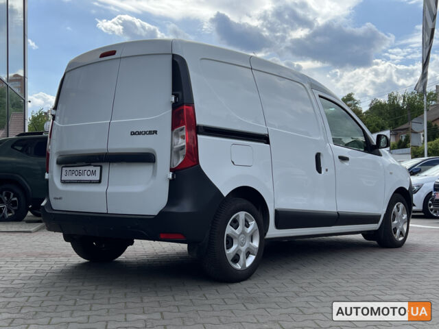 Білий Рено Dokker, об'ємом двигуна 1.5 л та пробігом 150 тис. км за 578000 $, фото 3 на Automoto.ua