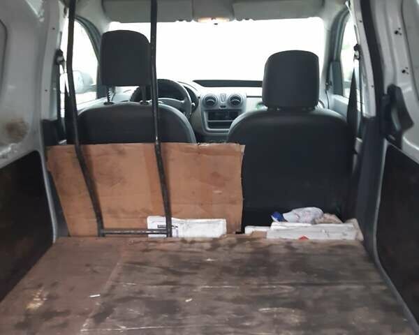 Білий Рено Dokker, об'ємом двигуна 1.6 л та пробігом 173 тис. км за 4500 $, фото 8 на Automoto.ua