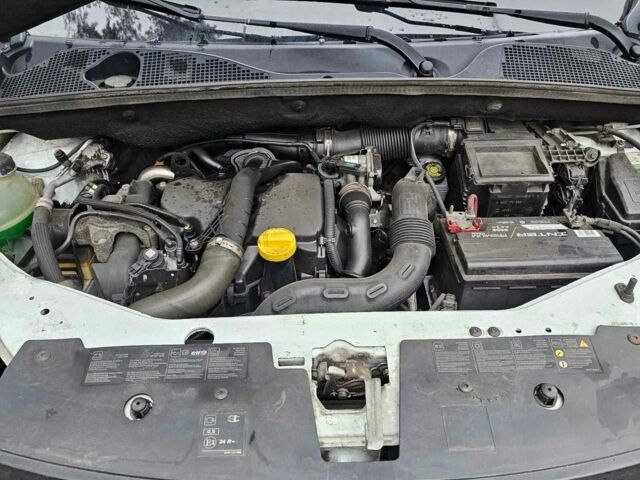 Білий Рено Dokker, об'ємом двигуна 1.5 л та пробігом 190 тис. км за 6000 $, фото 7 на Automoto.ua