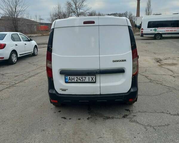 Белый Рено Dokker, объемом двигателя 1.46 л и пробегом 100 тыс. км за 6900 $, фото 1 на Automoto.ua