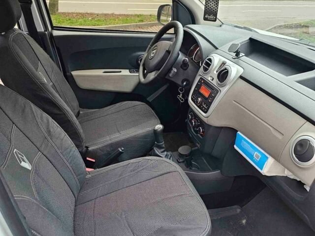 Білий Рено Dokker, об'ємом двигуна 1.5 л та пробігом 190 тис. км за 6000 $, фото 5 на Automoto.ua