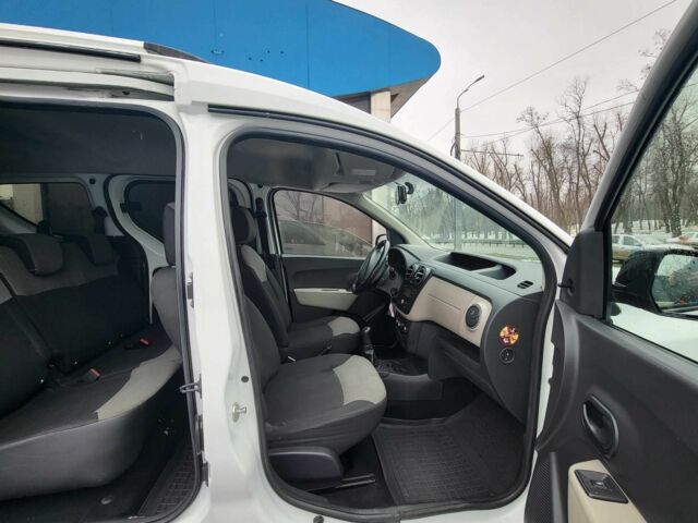 Білий Рено Dokker, об'ємом двигуна 1.5 л та пробігом 240 тис. км за 7300 $, фото 5 на Automoto.ua