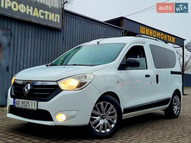 Белый Рено Dokker, объемом двигателя 1.5 л и пробегом 299 тыс. км за 7300 $, фото 9 на Automoto.ua