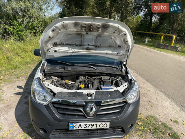 Білий Рено Dokker, об'ємом двигуна 1.46 л та пробігом 136 тис. км за 5600 $, фото 1 на Automoto.ua