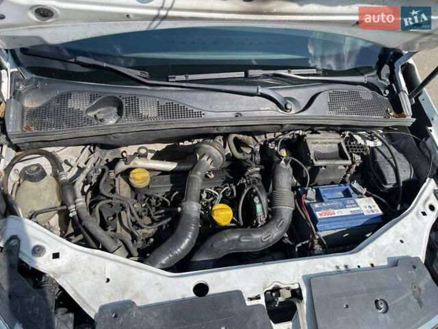 Білий Рено Dokker, об'ємом двигуна 1.46 л та пробігом 136 тис. км за 5600 $, фото 7 на Automoto.ua