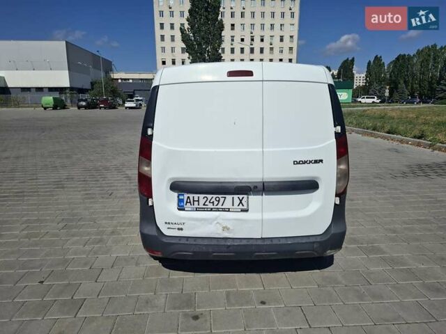 Белый Рено Dokker, объемом двигателя 1.5 л и пробегом 217 тыс. км за 3200 $, фото 4 на Automoto.ua
