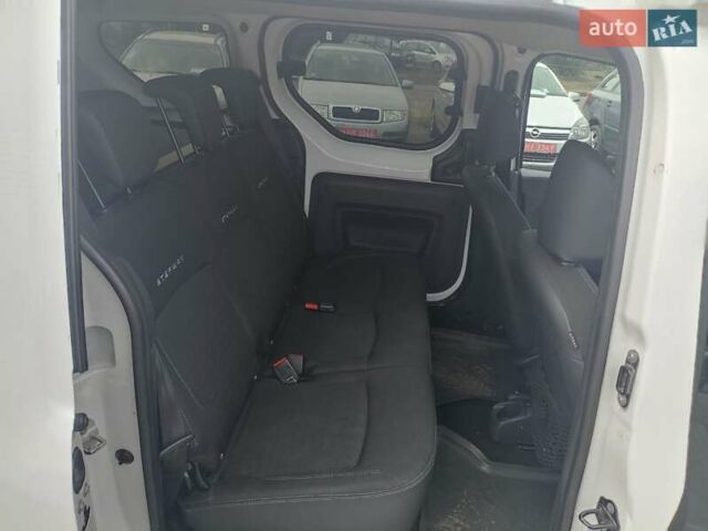 Білий Рено Dokker, об'ємом двигуна 1.5 л та пробігом 237 тис. км за 9700 $, фото 8 на Automoto.ua