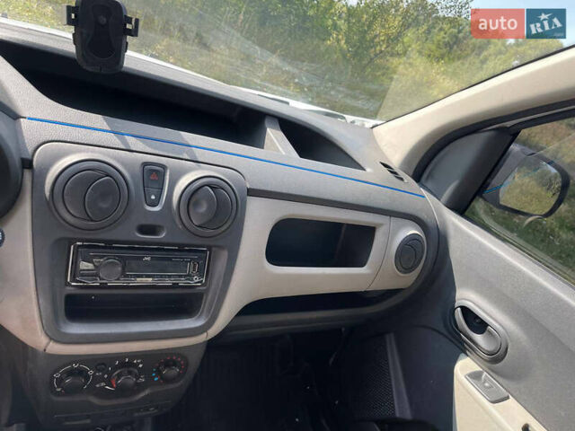 Білий Рено Dokker, об'ємом двигуна 1.46 л та пробігом 136 тис. км за 5600 $, фото 8 на Automoto.ua