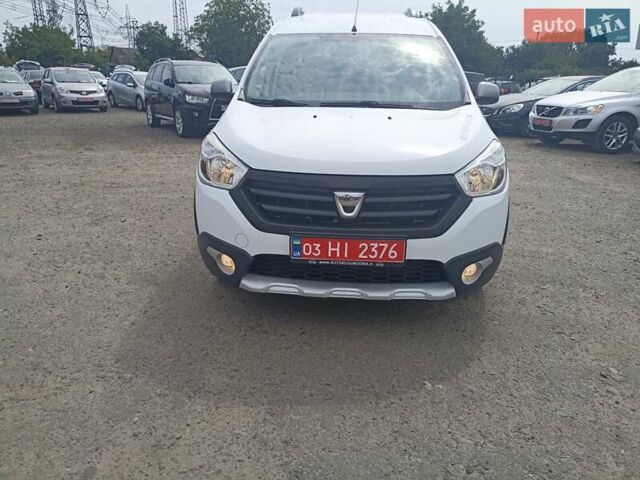 Білий Рено Dokker, об'ємом двигуна 1.5 л та пробігом 237 тис. км за 9700 $, фото 1 на Automoto.ua