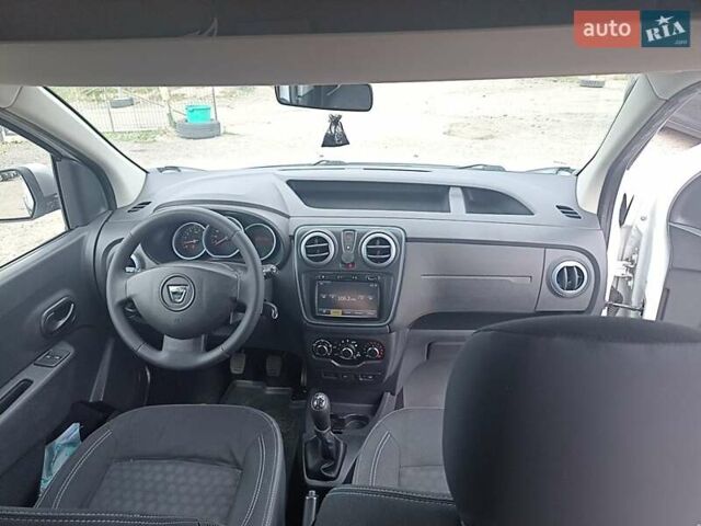Білий Рено Dokker, об'ємом двигуна 1.5 л та пробігом 237 тис. км за 9700 $, фото 9 на Automoto.ua