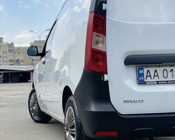 Білий Рено Dokker, об'ємом двигуна 1.6 л та пробігом 217 тис. км за 7800 $, фото 3 на Automoto.ua