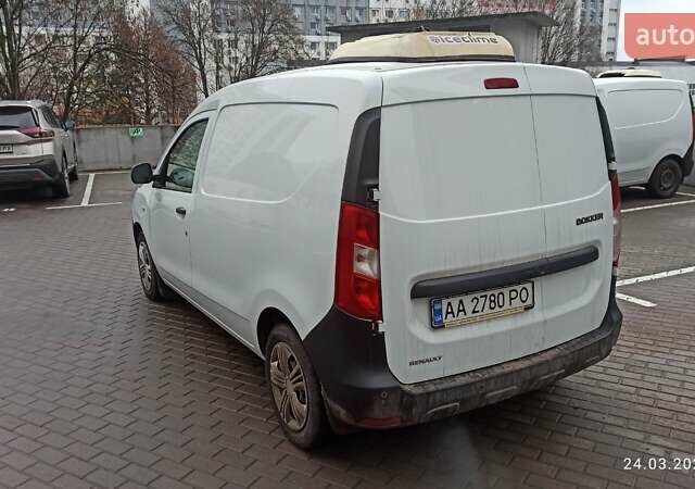 Білий Рено Dokker, об'ємом двигуна 1.6 л та пробігом 153 тис. км за 7000 $, фото 2 на Automoto.ua