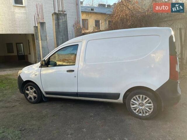 Белый Рено Dokker, объемом двигателя 1.6 л и пробегом 193 тыс. км за 7500 $, фото 21 на Automoto.ua