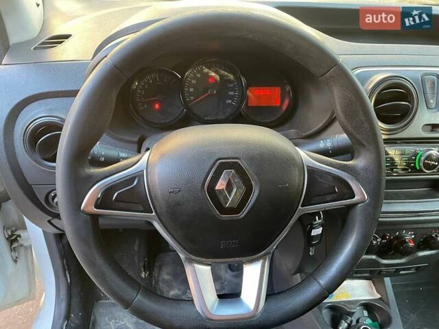 Белый Рено Dokker, объемом двигателя 1.6 л и пробегом 193 тыс. км за 7500 $, фото 30 на Automoto.ua