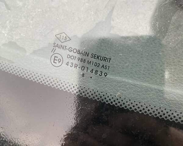 Белый Рено Dokker, объемом двигателя 1.6 л и пробегом 120 тыс. км за 9450 $, фото 6 на Automoto.ua