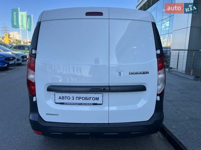 Білий Рено Dokker, об'ємом двигуна 1.5 л та пробігом 249 тис. км за 9308 $, фото 5 на Automoto.ua